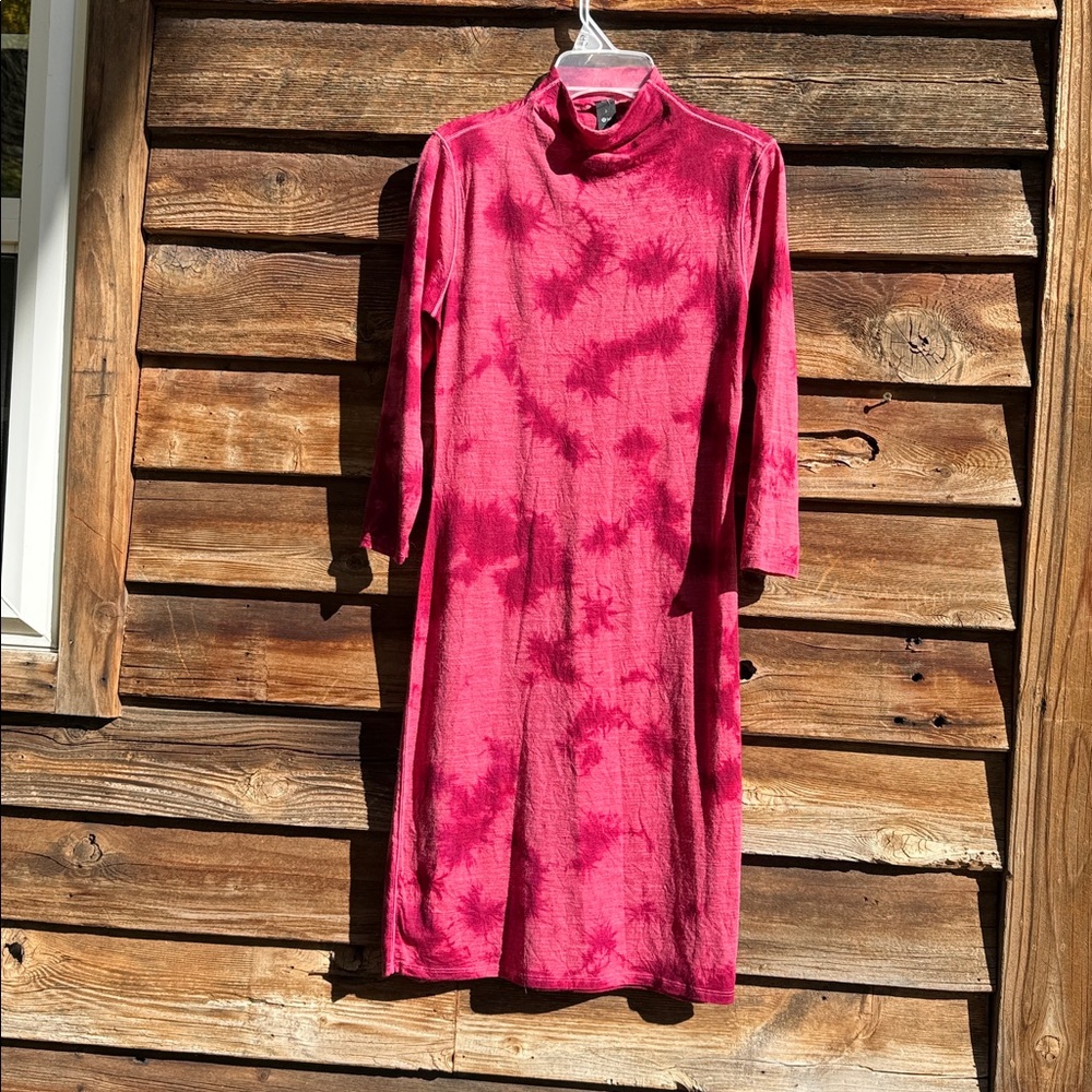 Lululemon Red dress tie dye high collar